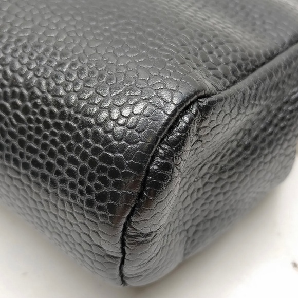 Super Rare Chanel Caviar VTG Pouch Bag 05 - Picture 10 of 10